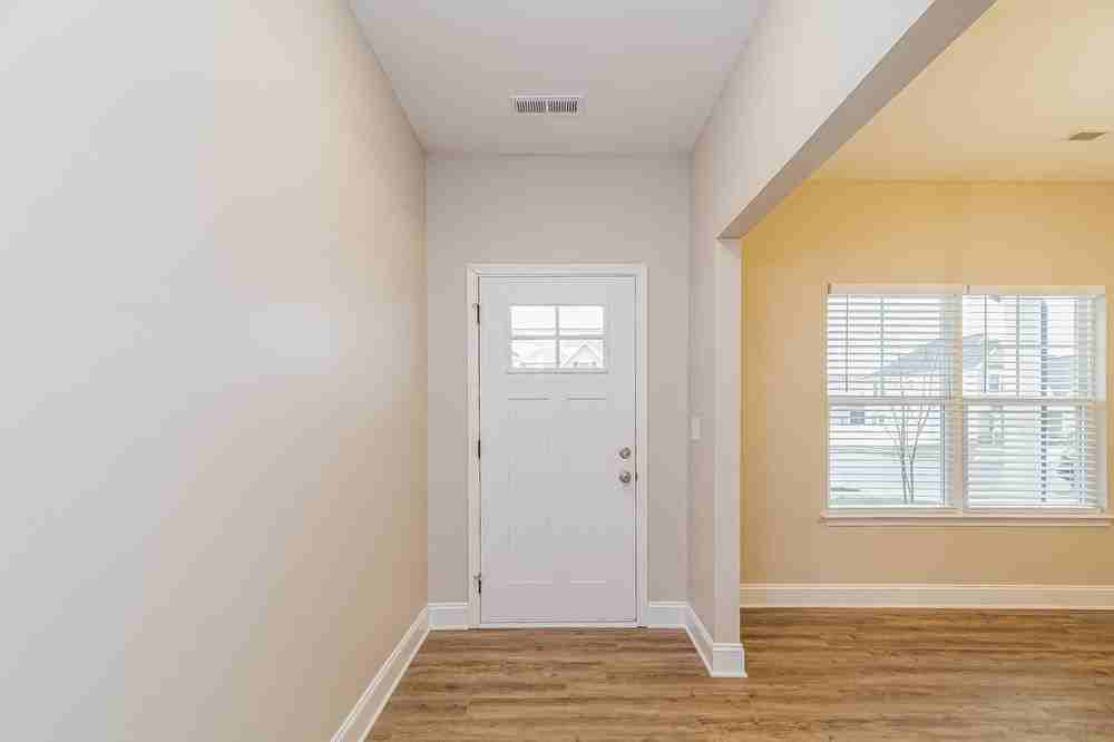 3513 Crimson Wood Dr - Photo 2 of 15