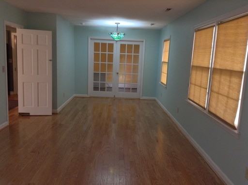 318 Henry H Watters Dr - Photo 2 of 34