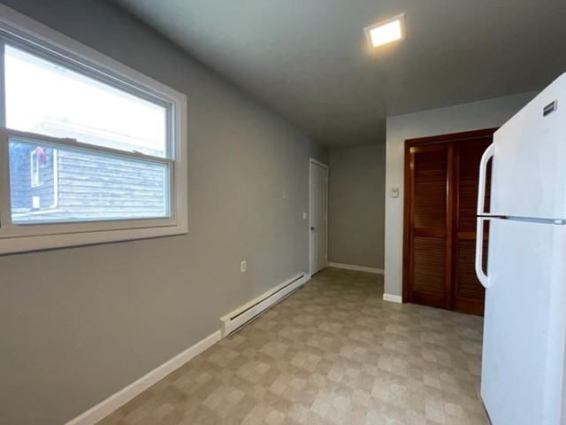 906 W South St - Photo 3 of 11