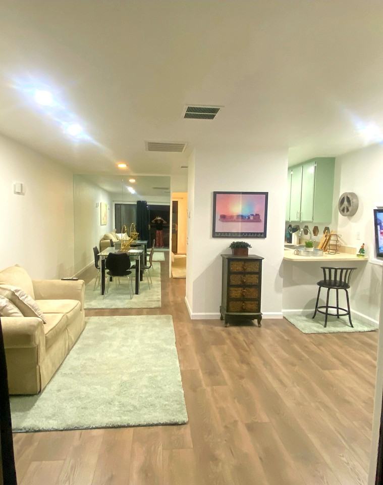 South Calle El Segundo - Photo 2 of 30