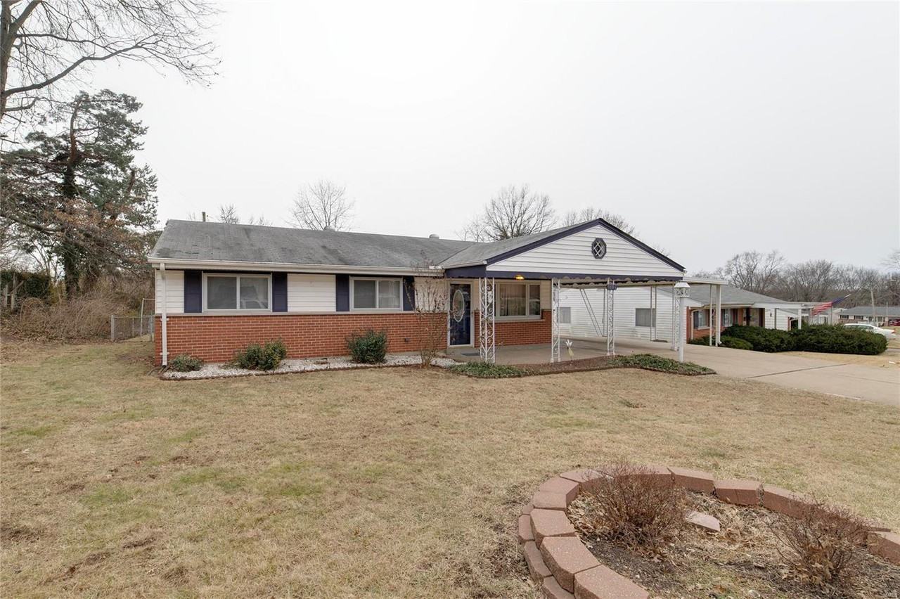 9806 Corregidor Dr - Photo 2 of 29