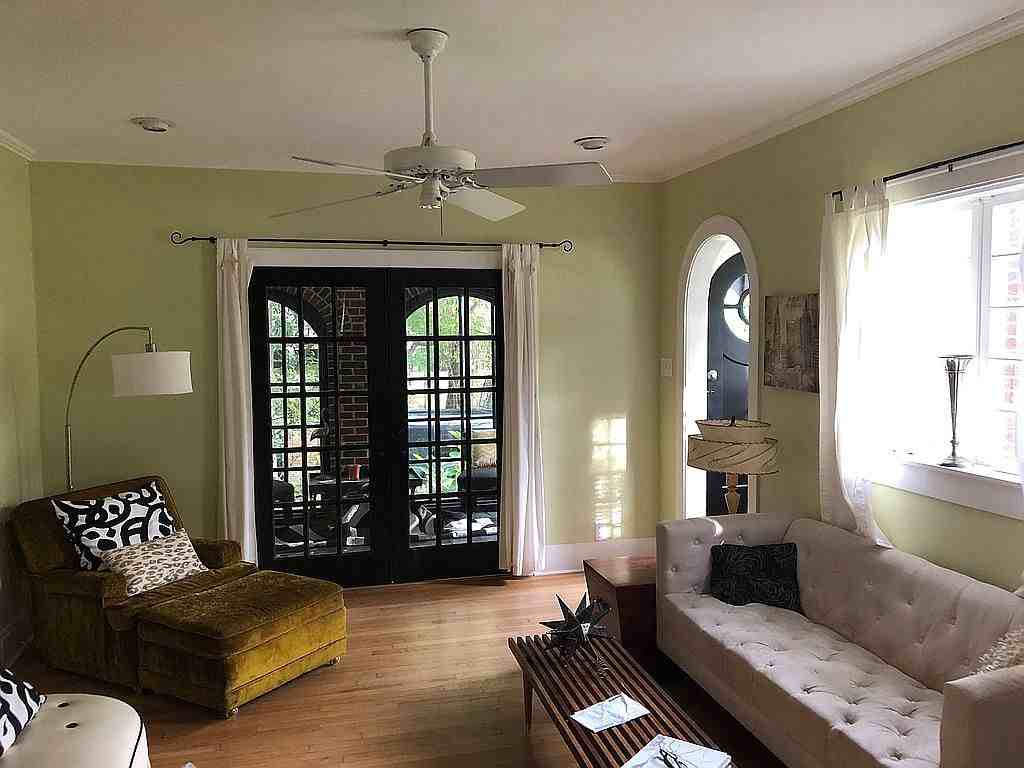 113 Mockingbird Ln - Photo 3 of 14