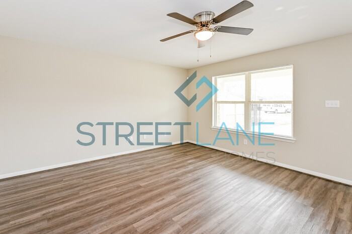 7955 Kenton St - Photo 2 of 15