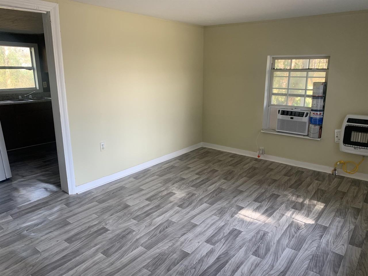 1310 Rebecca Ave #1 - Photo 2 of 6