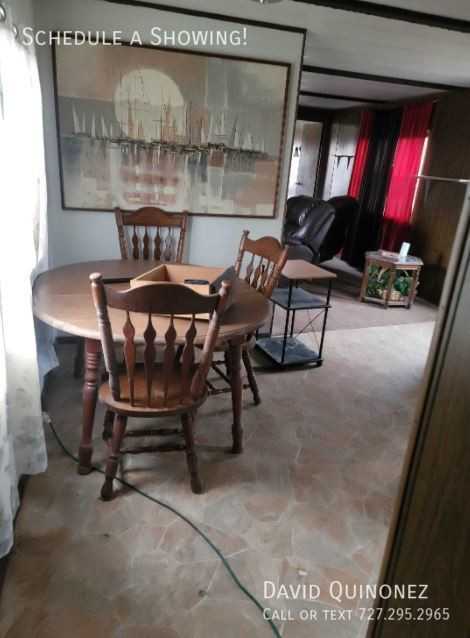 2051 Parkview Cir - Photo 2 of 9