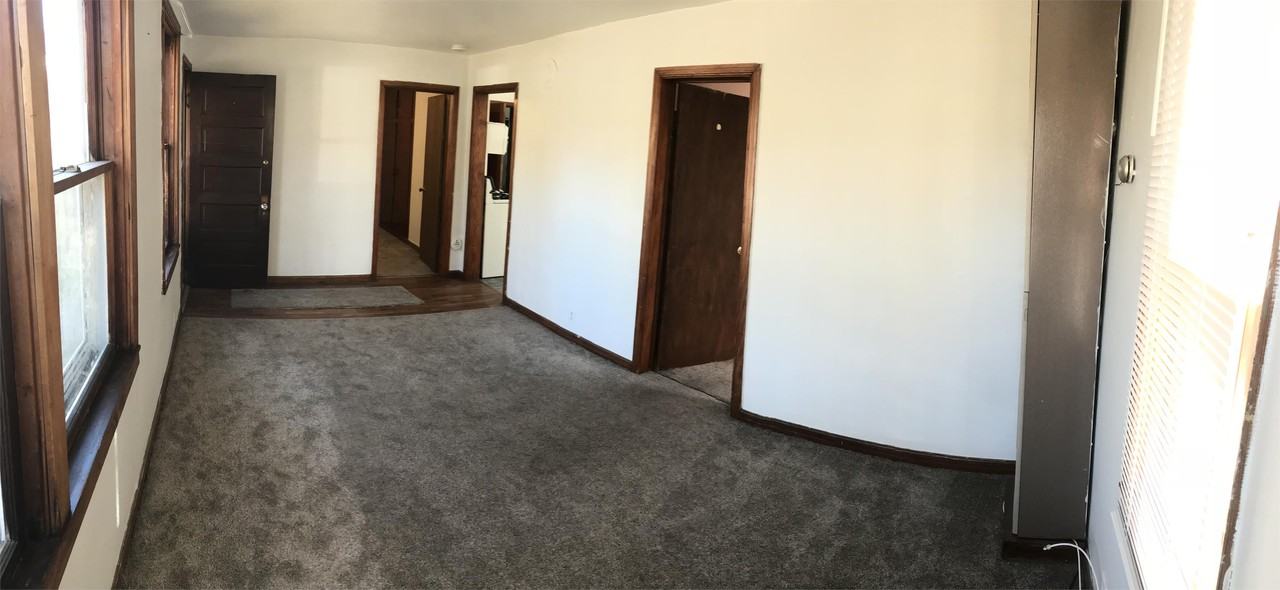 200 S Noquebay Ave #1 - Photo 2 of 14
