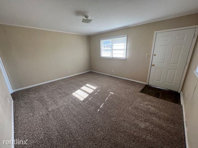 501 Wise Ave #A - Photo 3 of 6