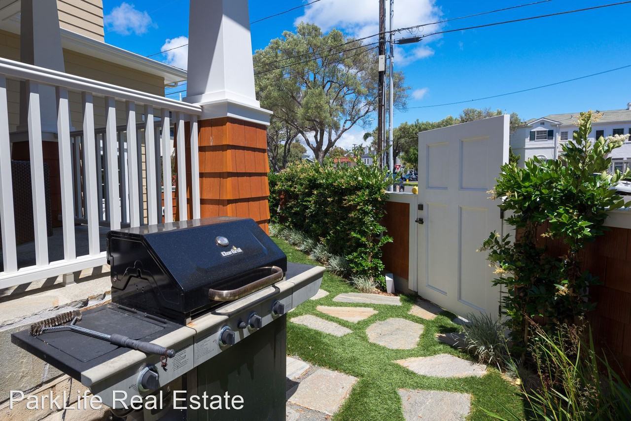 734 Olive Ave - Photo 3 of 32