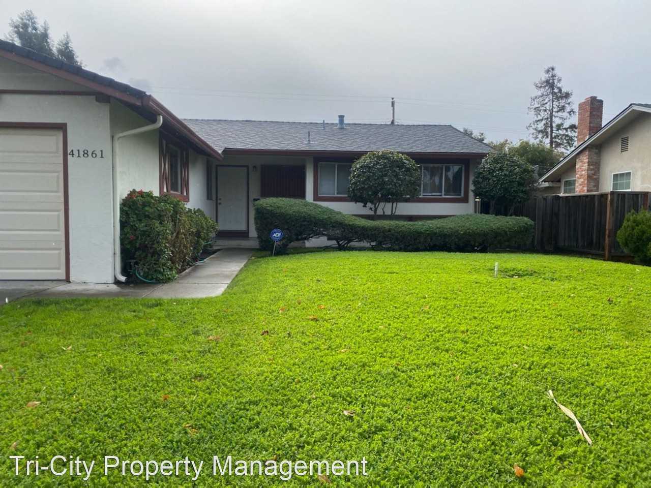 41861 Paseo Padre Pkwy - Photo 2 of 9