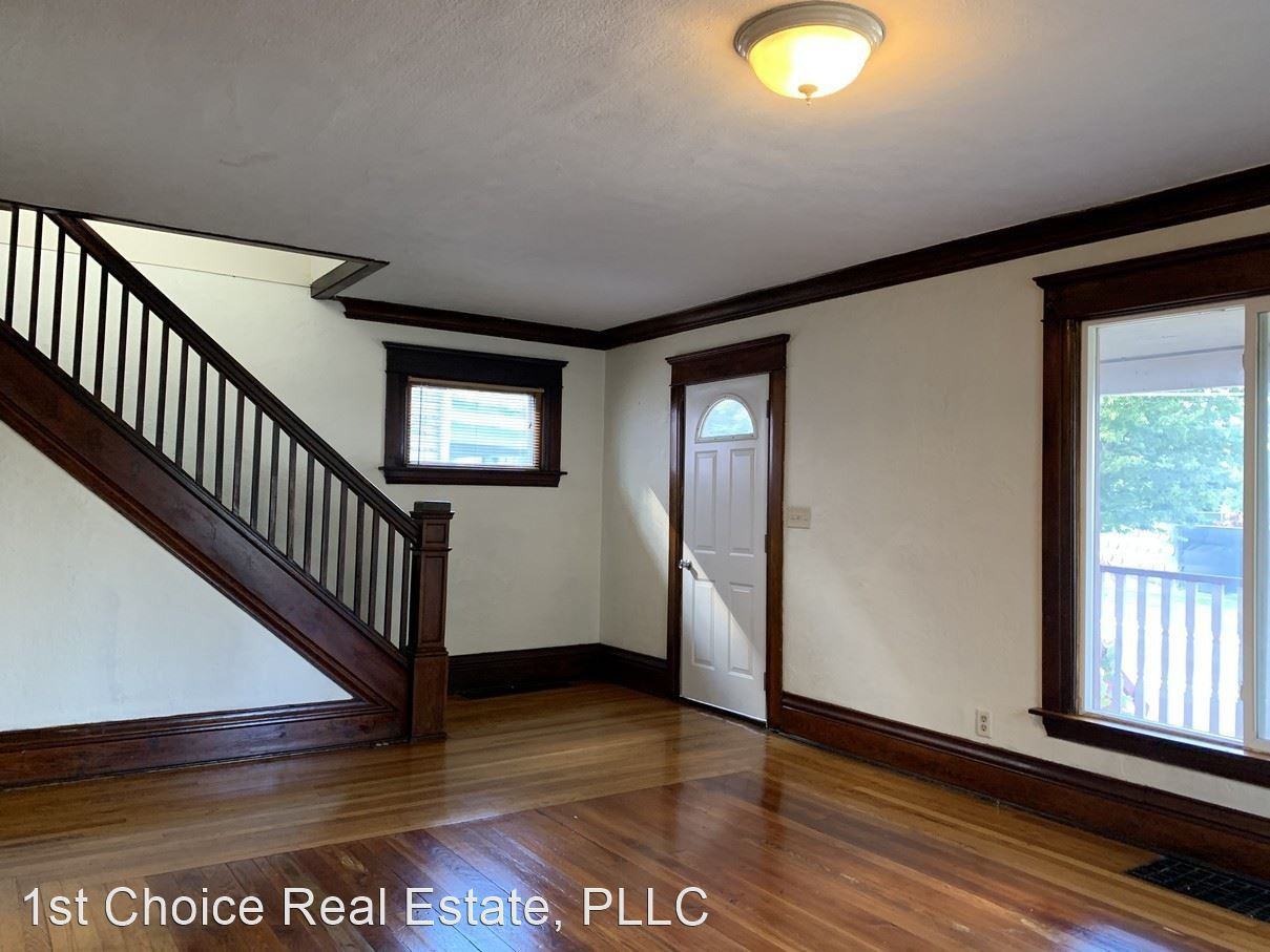 1028 N Cedar St - Photo 3 of 15