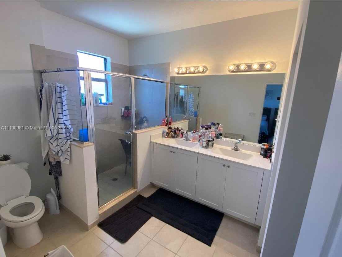 25180 Sw 114th Ave - Photo 3 of 7