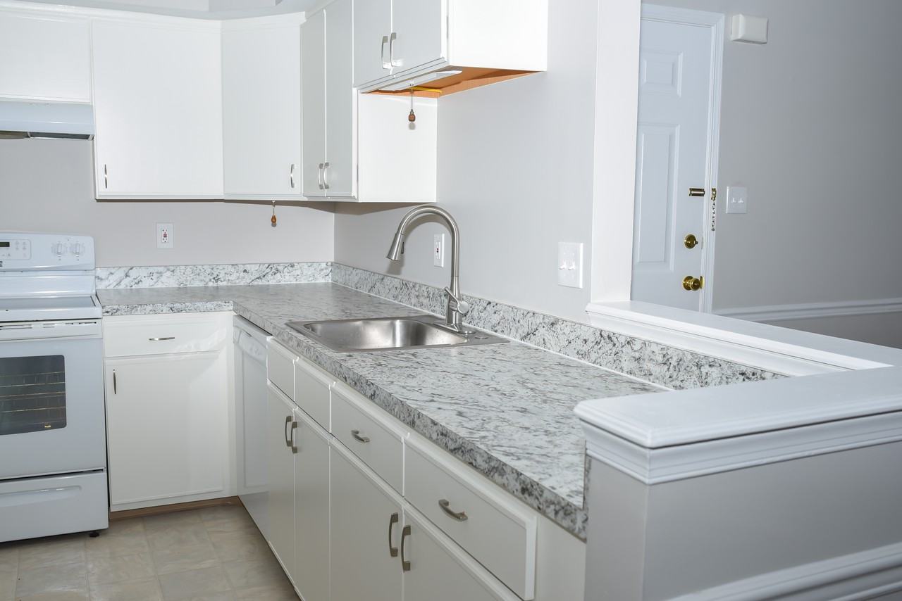 2 Fallen Tree Ct #C - Photo 7 of 22