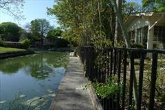 131 Trelawney St - Photo 2 of 11