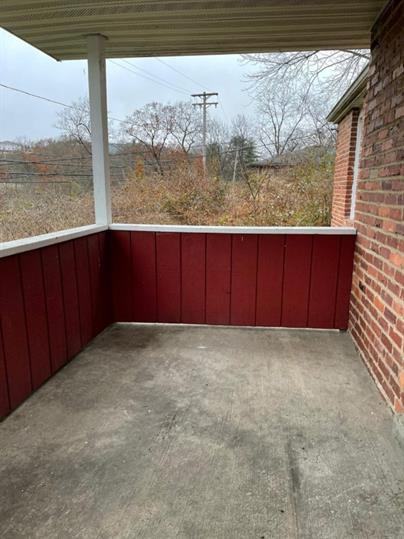 2578 Pitcairn Road - Photo 2 of 7