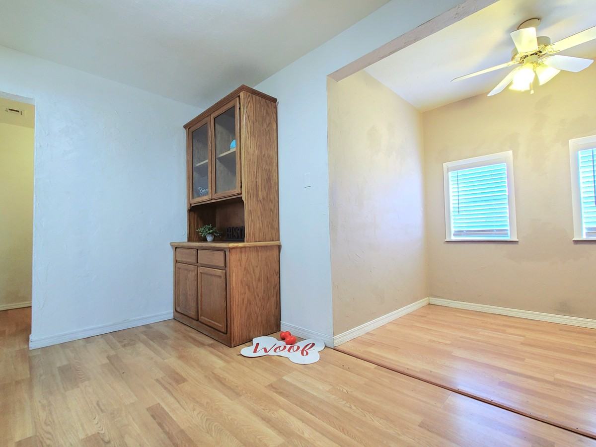 3512 N Holman Ct #1 - Photo 4 of 44