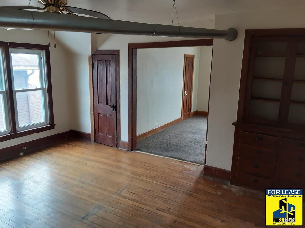 1528 Erie Ave #1528 - Photo 2 of 16