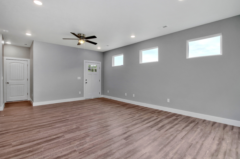 4653 E 45th St N #1 - Photo 2 of 15