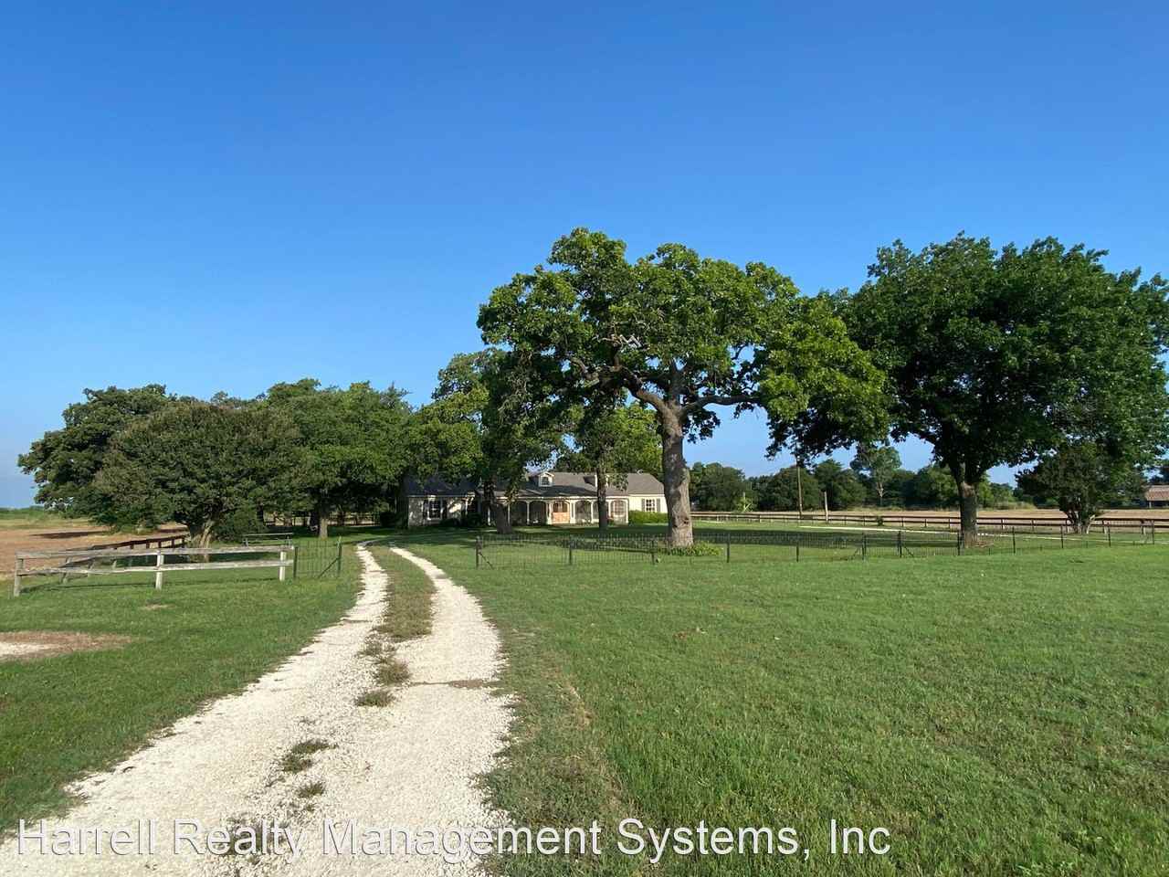 501 Cloverland - Photo 2 of 23