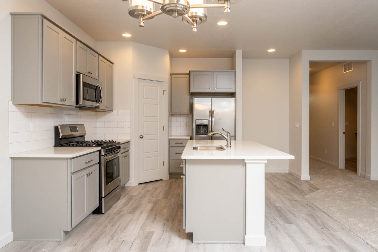 248 N Caracaras Way #1 - Photo 7 of 20