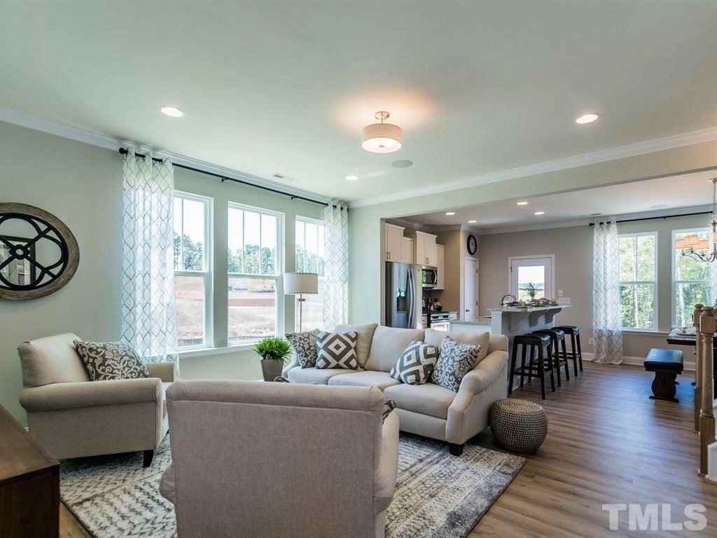 1305 Scholar Dr - Photo 2 of 23