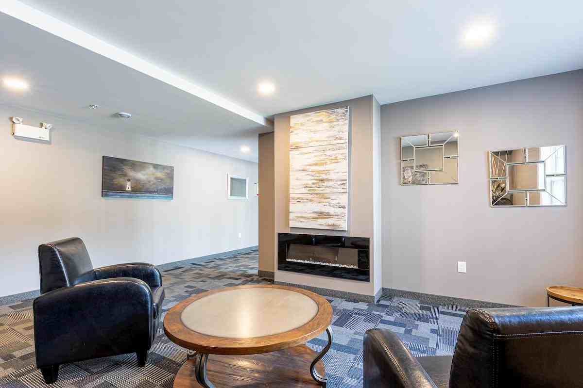 Hyde Pond Apartments - Photo 3 of 12