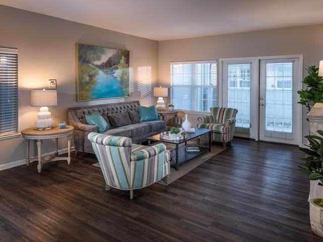 1600 Nantucket Cir - Photo 2 of 19