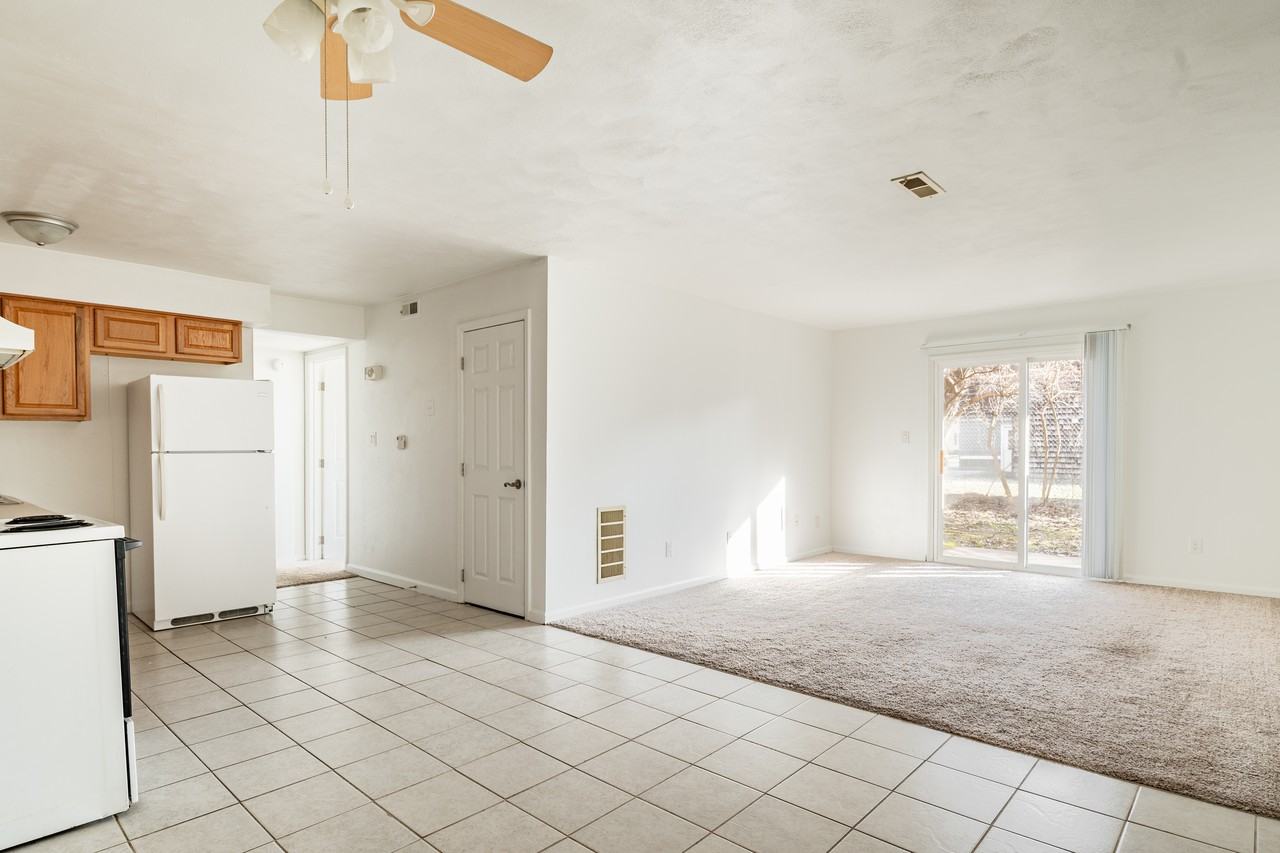 Prime Apartments and Townhomes at Uptown - Photo 5 of 60