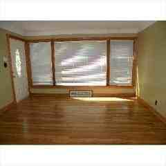 1383 Sunview Rd - Photo 3 of 20