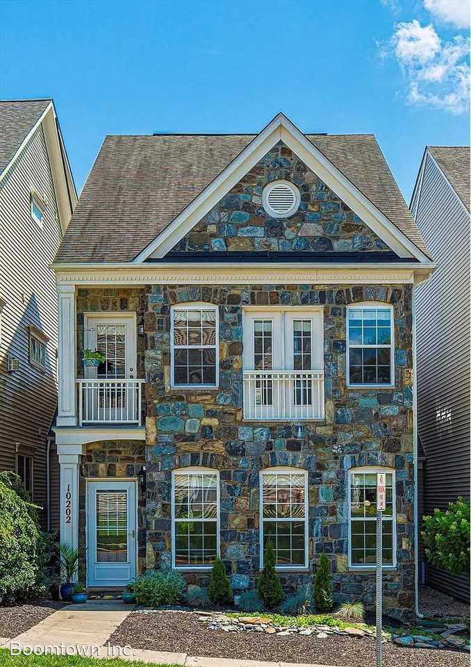 10202 Wood Thrush Dr - Photo 2 of 32