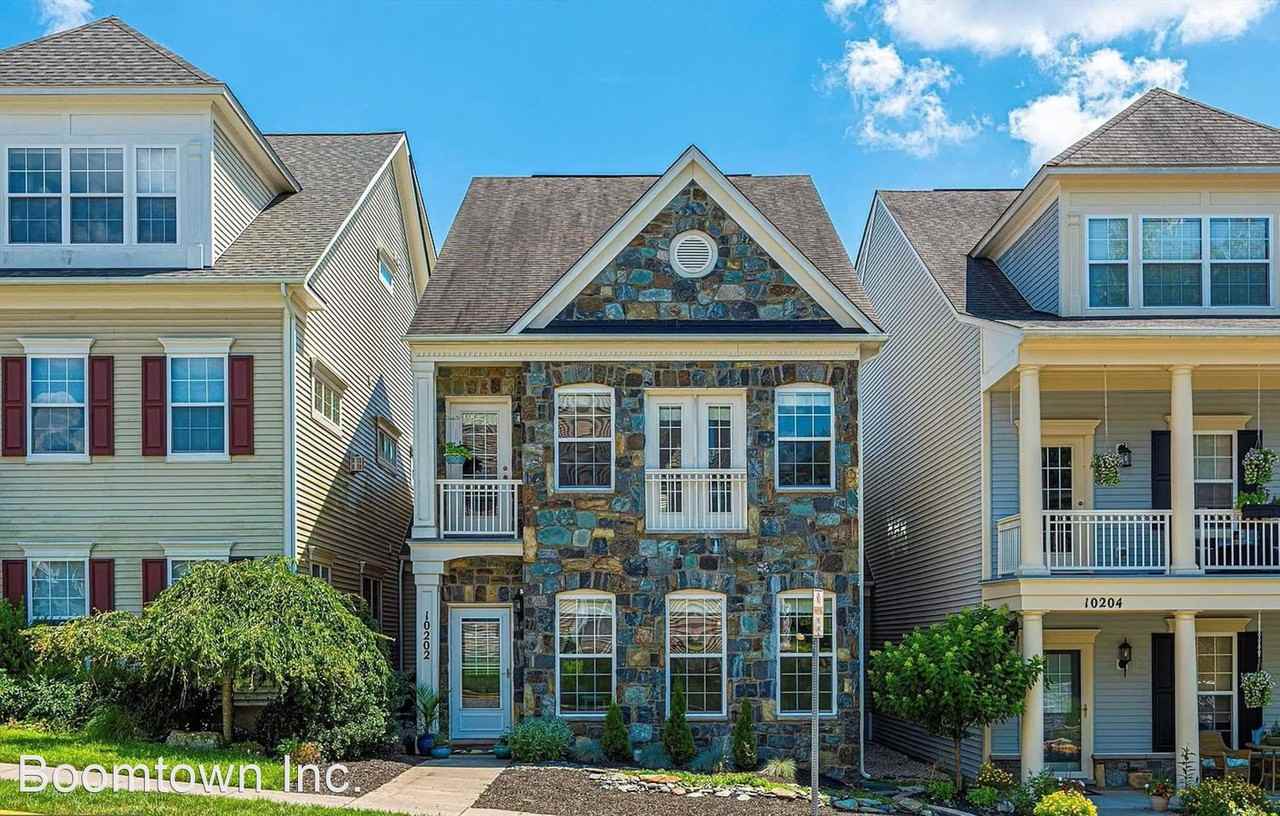 10202 Wood Thrush Dr - Photo 3 of 32