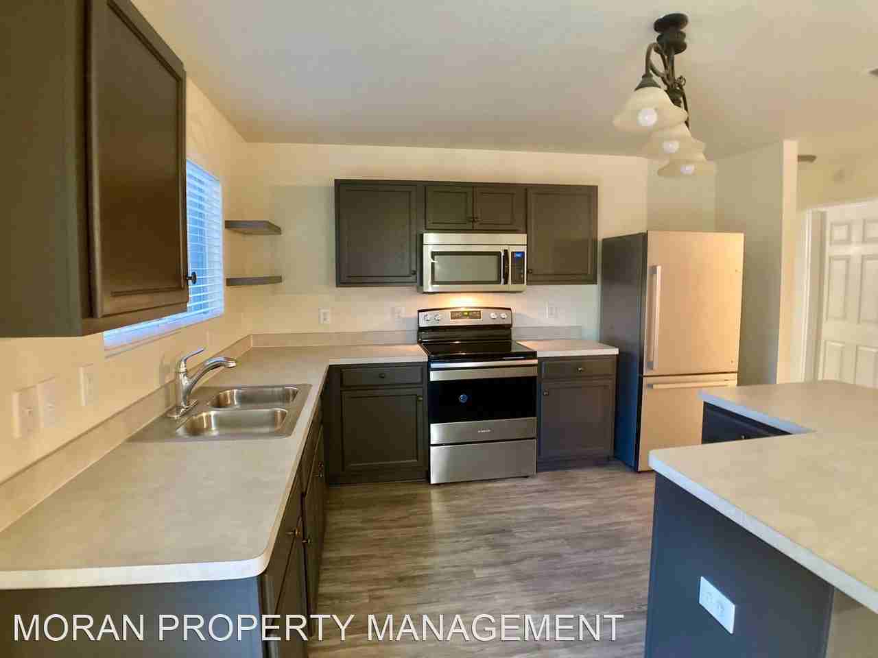 416 Hinge Fls - Photo 2 of 9