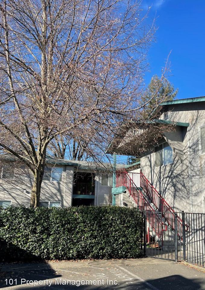 232 Mason St - Photo 3 of 5