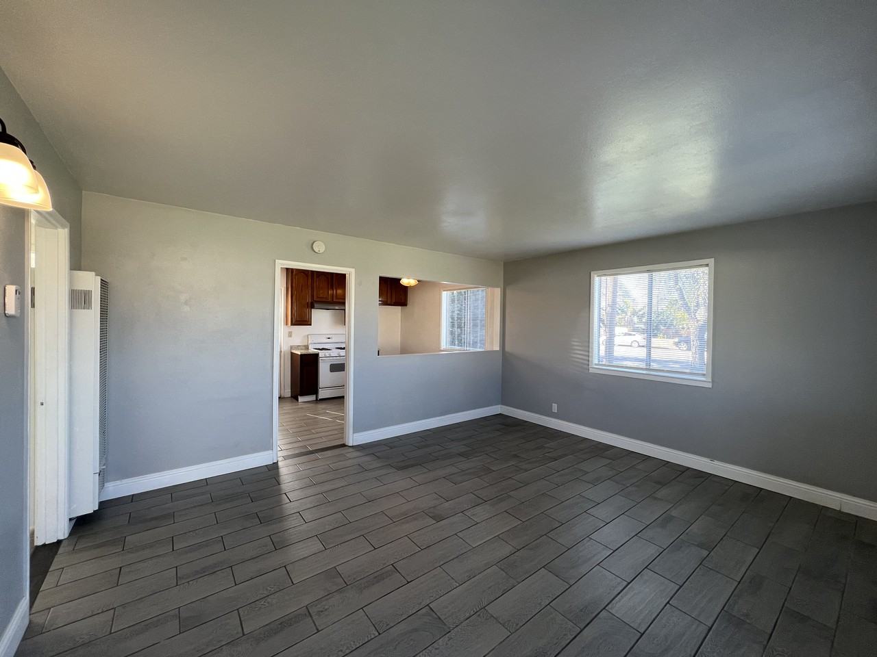 614 N A St - Photo 3 of 12