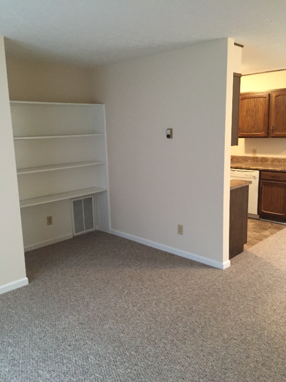 1702 Mcintosh St - Photo 2 of 10