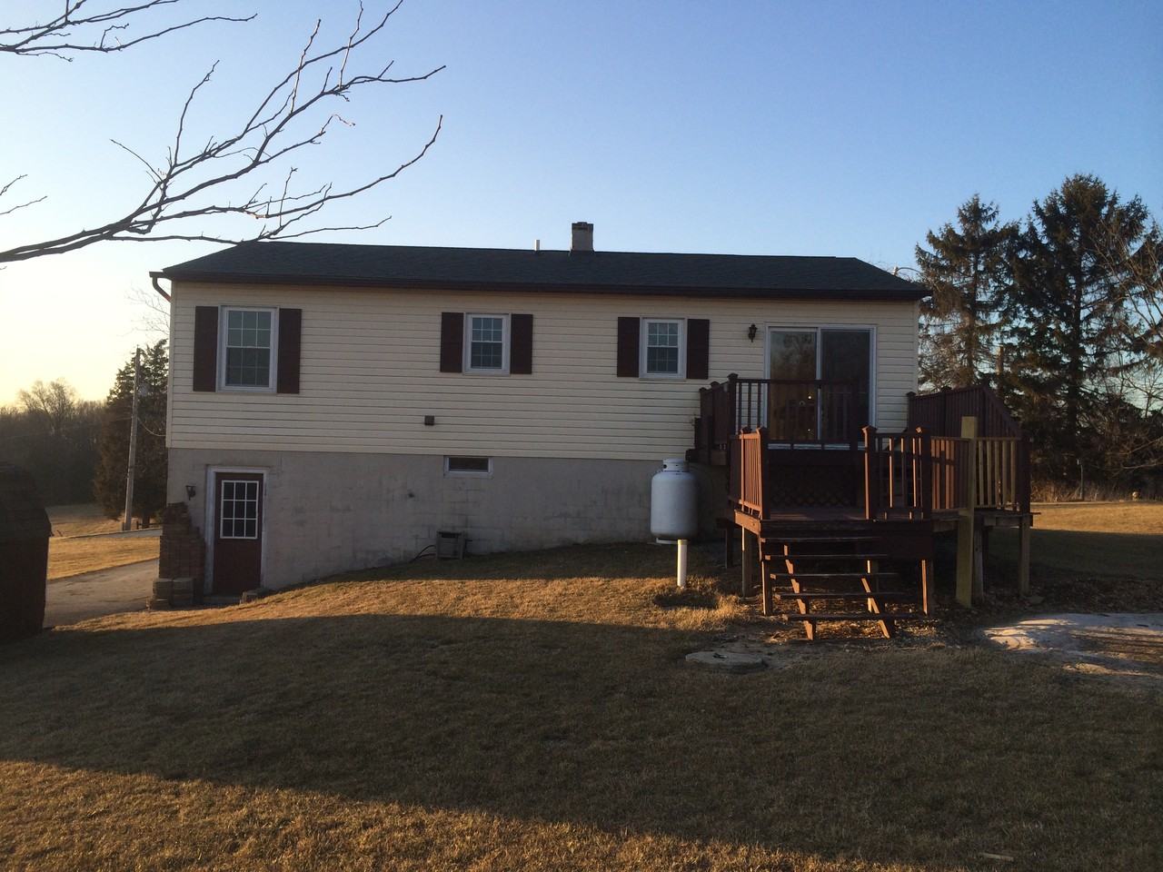 1630 Glen Run Rd - Photo 3 of 18