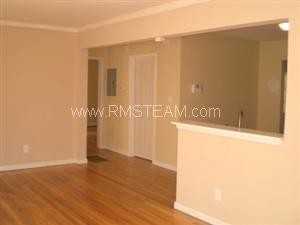 2007 McAfee Pl - Photo 3 of 9