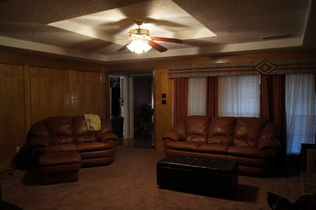 916 Francis St - Photo 2 of 11