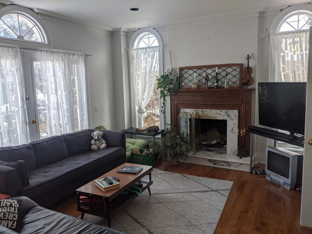 Byng Ave & Longmore St - Photo 5 of 12