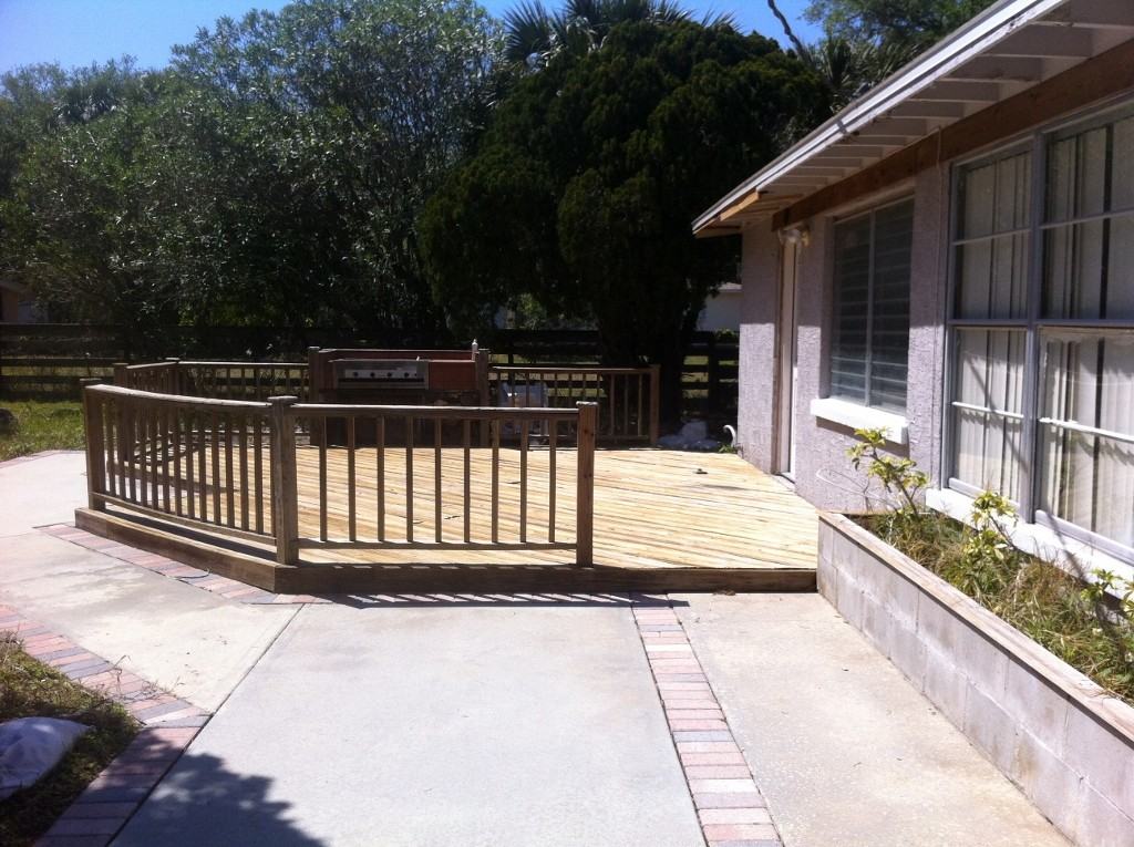 5240 Bay Blvd - Photo 2 of 8