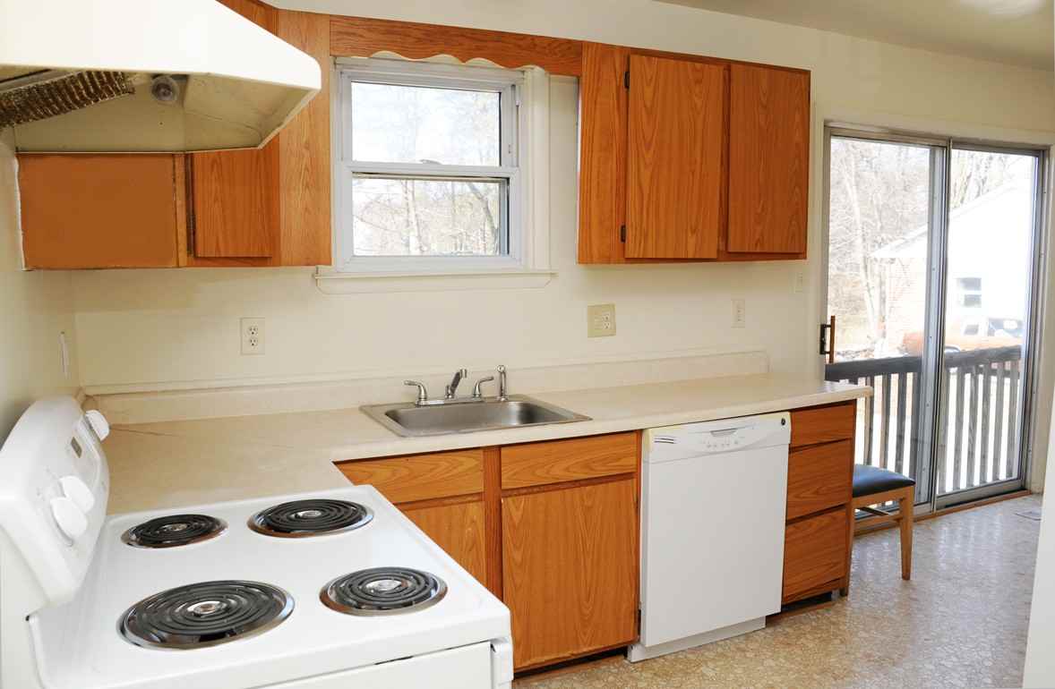 7274 Cedar Ave - Photo 2 of 21