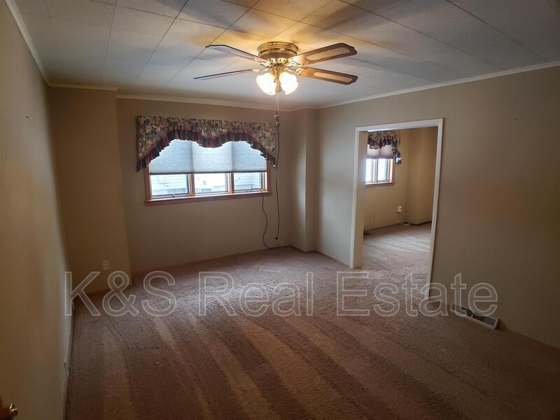 316 Church St - Photo 2 of 10