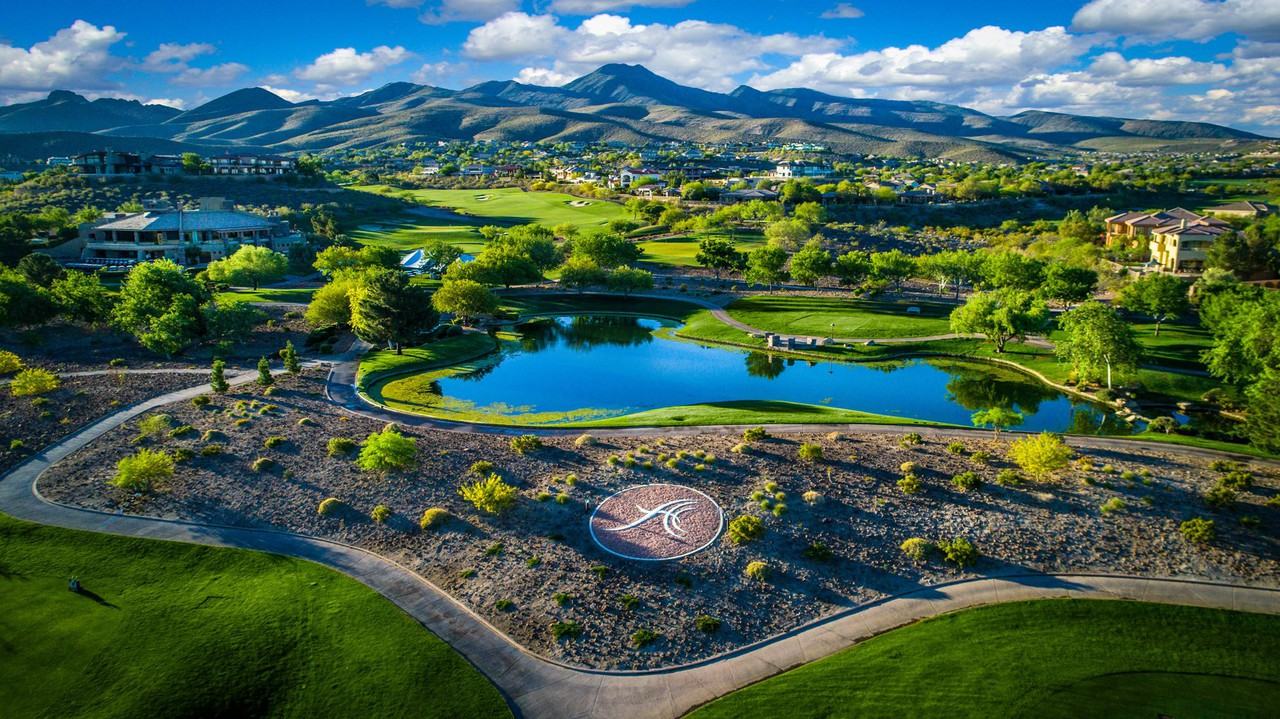 22 Colleton River Dr #1 - Photo 2 of 6