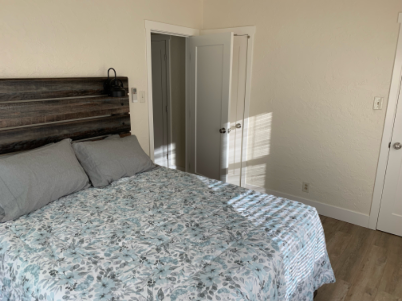 803 Fell St - Photo 5 of 13