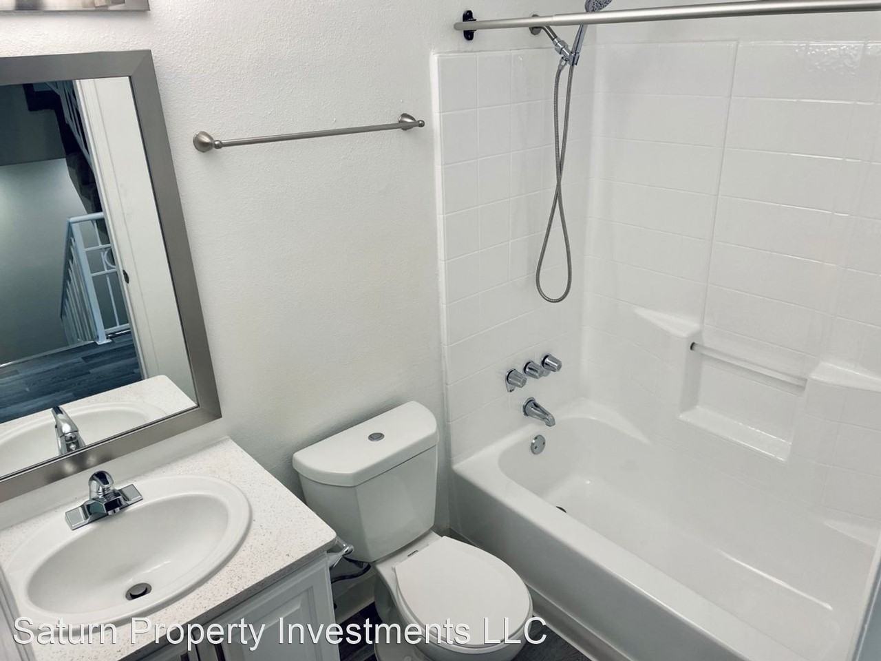 1537 15th Street - Photo 3 of 15