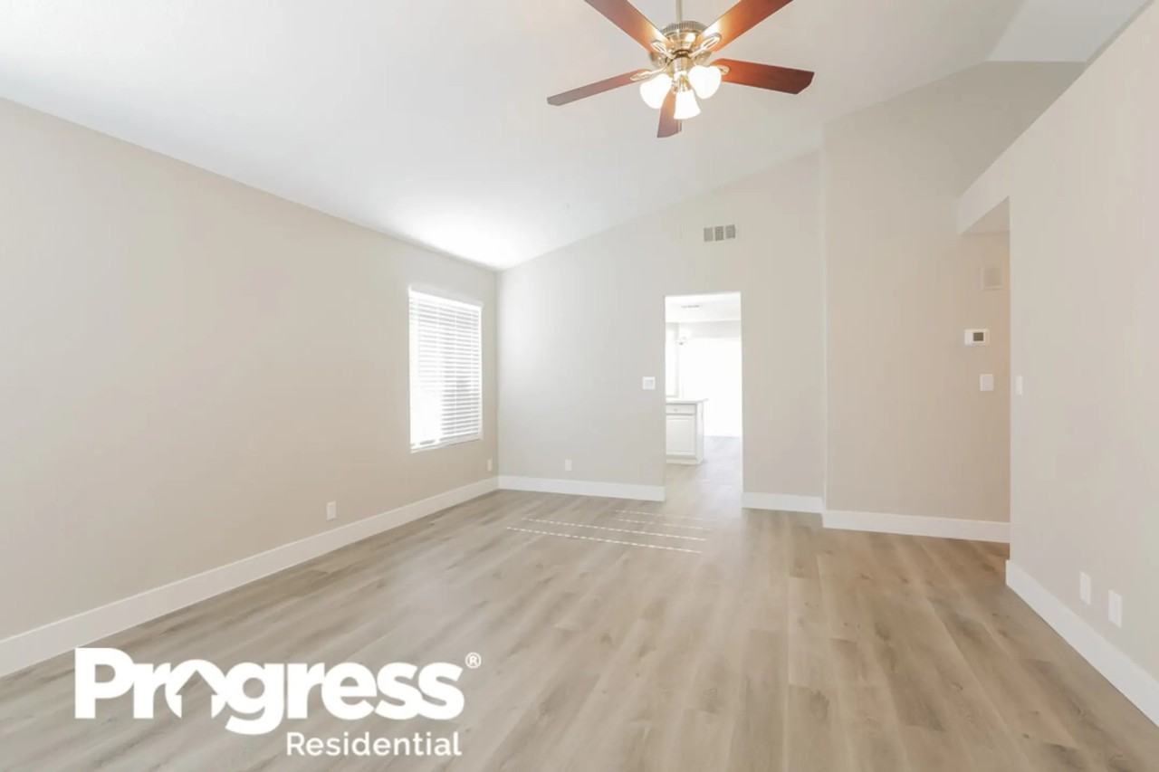 7069 Brown Derby Cir - Photo 3 of 16