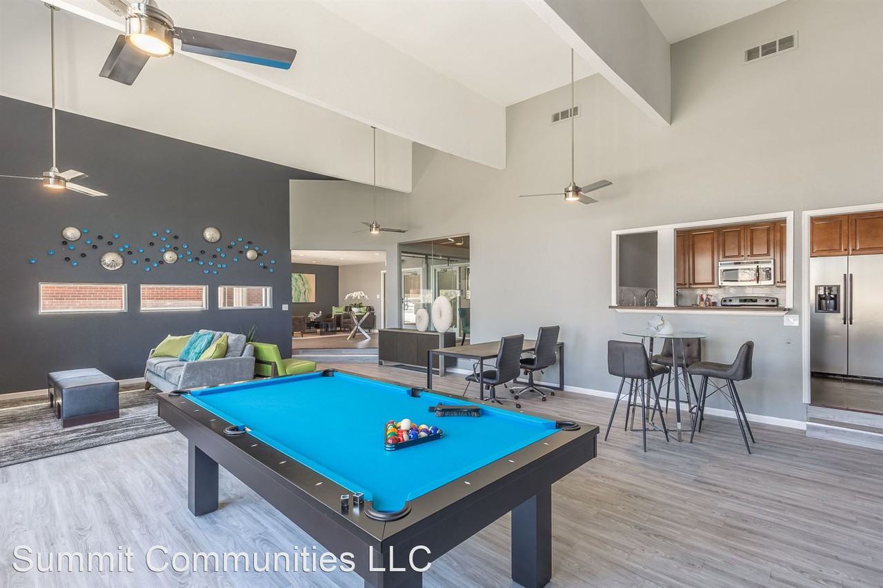 Meadows at Town Center - Newly renovated in 2023 with in-unit washer/dryer! - Photo 3 of 40