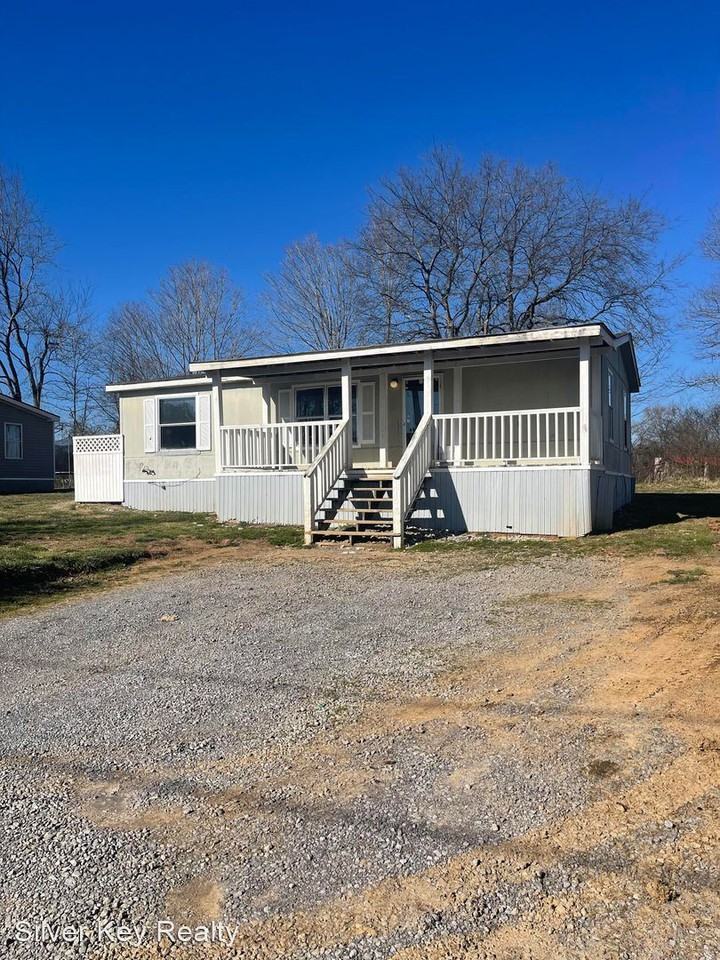 270 County Road 213 - Photo 3 of 12