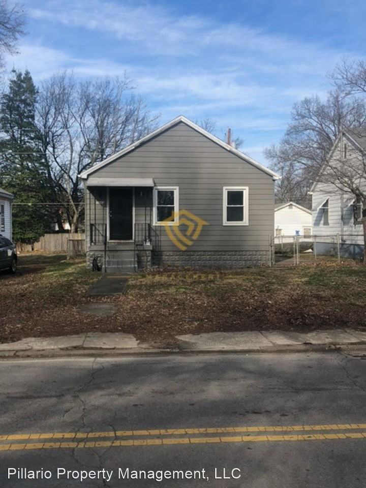 1040 Covert Ave - Photo 2 of 30