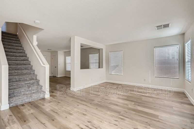 11745 Marina Grande Ct - Photo 3 of 13