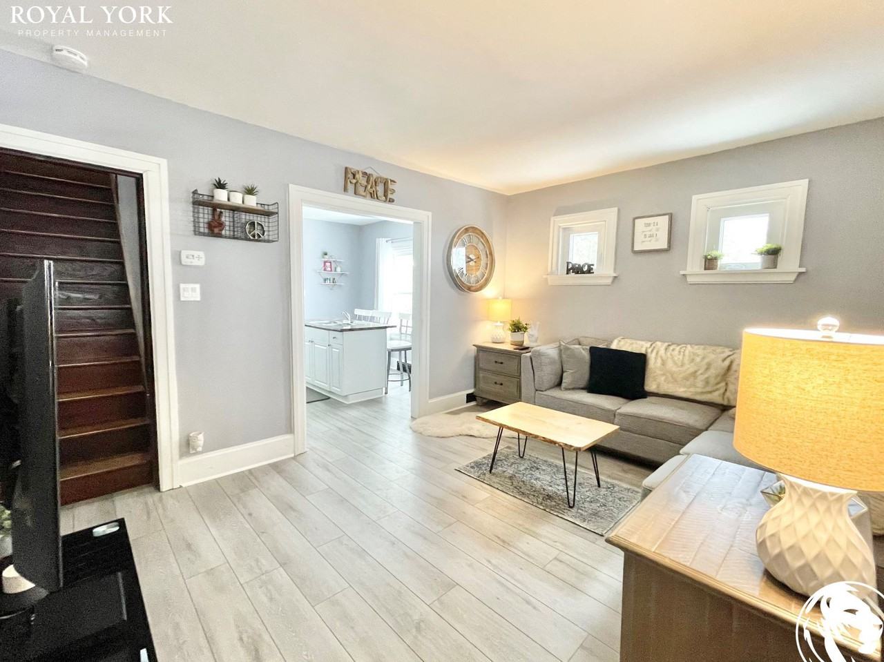 5011 Fifth Ave - Photo 3 of 21